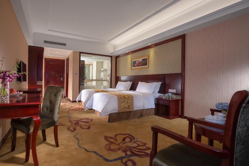 Vienna Hotel Shenzhen Exibition Center Exterior photo