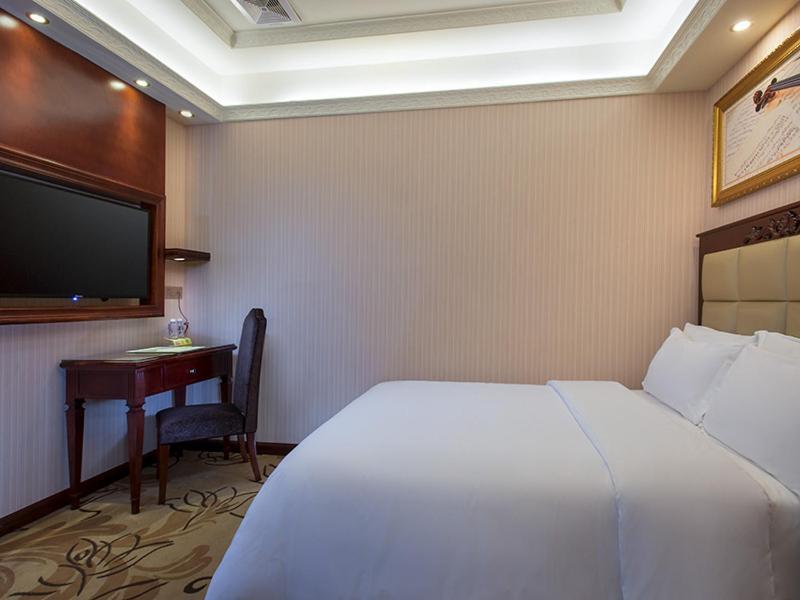 Vienna Hotel Shenzhen Exibition Center Exterior photo